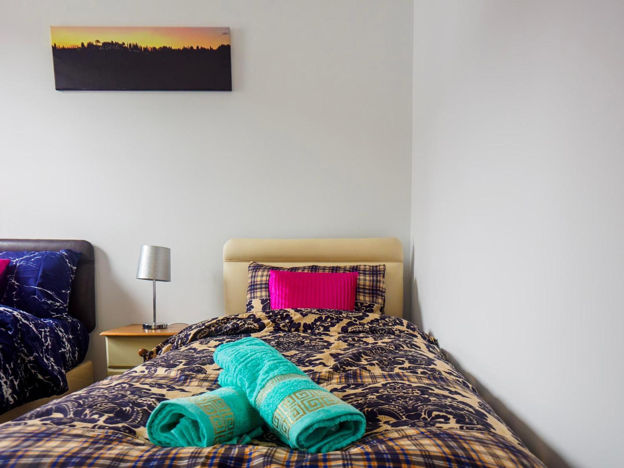 Chatham Lodge Family Room 2 Ensuite Stoke-on-Trent Екстериор снимка