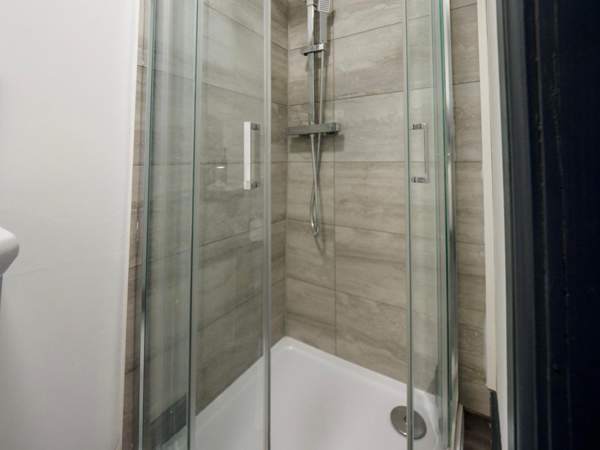 Chatham Lodge Family Room 2 Ensuite Stoke-on-Trent Екстериор снимка